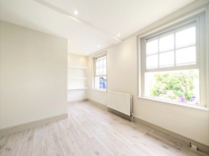 1 Bed Flat, Camden Road, NW1