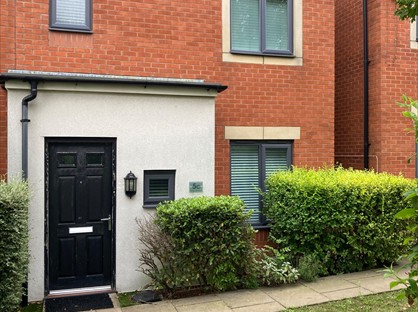 3 Bed End Terrace, Ettingshall Road, WV2