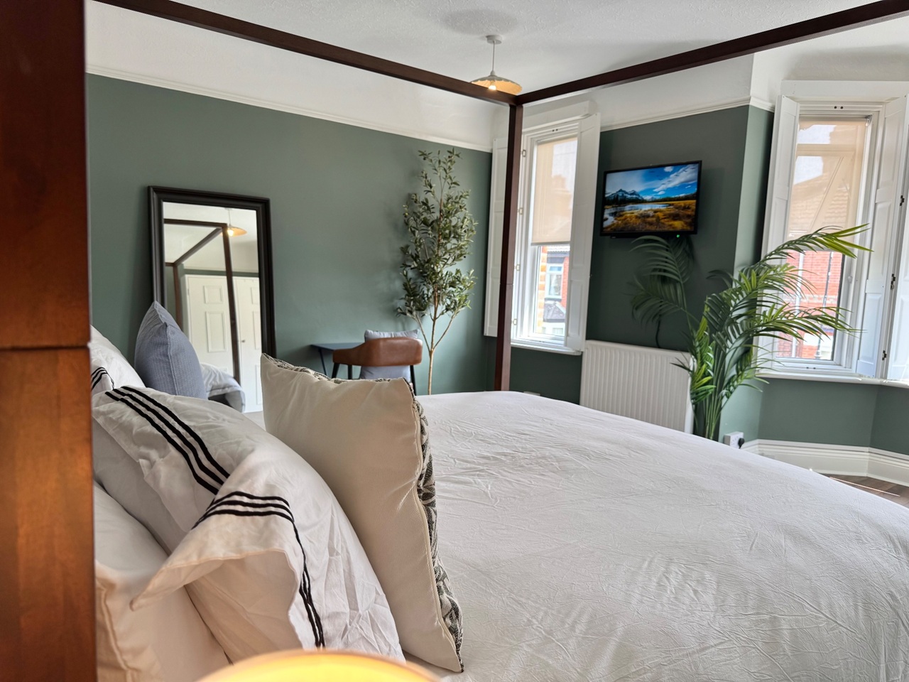 Additional image 37 of 4 Bed Semi-Detached House, West Road, SO19, N1 7GU