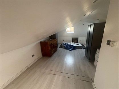 Studio Flat, King Street, UB2