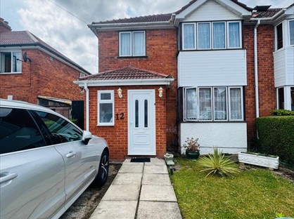 3 Bed Semi-Detached House, Melbourne Avenue, SL1