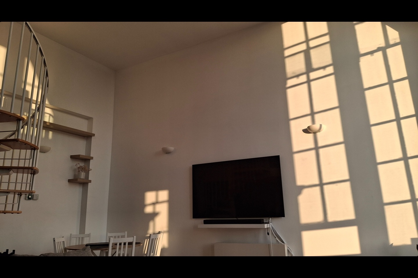 Additional image 6 of 2 Bed Flat, Thackeray Road, SW8, N1 7GU