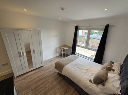Studio Flat, Upper Hillchurch Street, ST1