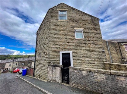 2 Bed End Terrace, Gladstone Street, OL13