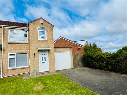 3 Bed Semi-Detached House, Hassop Way, NE22