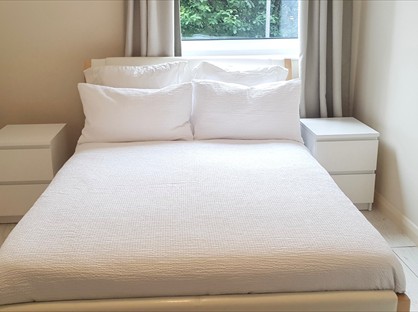 Room in a Shared House, Great Chart Street, SW11