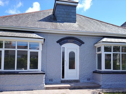 3 Bed Bungalow, Godolphin Road, TR13