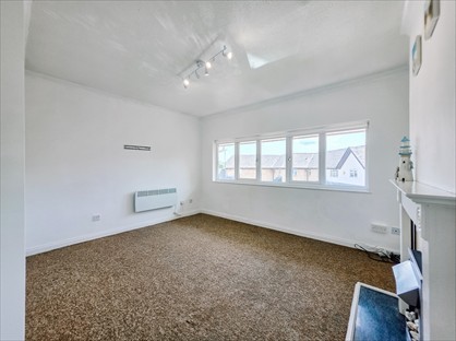 2 Bed Flat, Charleston Avenue, SS13