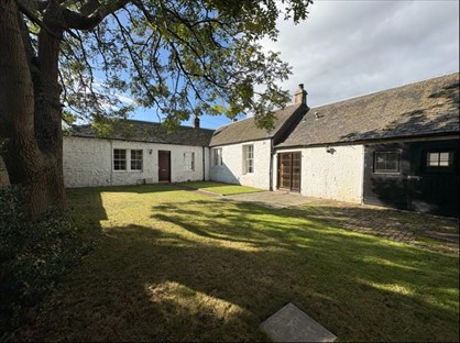 3 Bed Semi-Detached House, Winton Loan, EH10