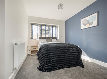 Room in a Shared House, Albain Crescent, TW15