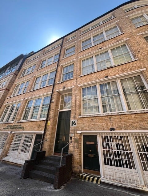 1 Bed Flat, Regency Chambers, L2