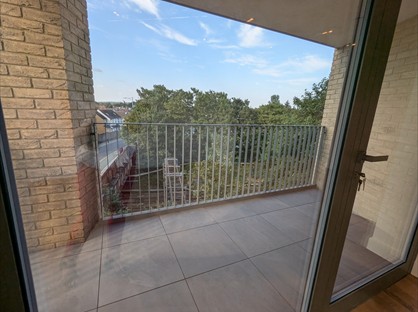 2 Bed Flat, Oto Tower, IG3