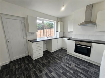 3 Bed Terraced House, Lulworth Road, M30