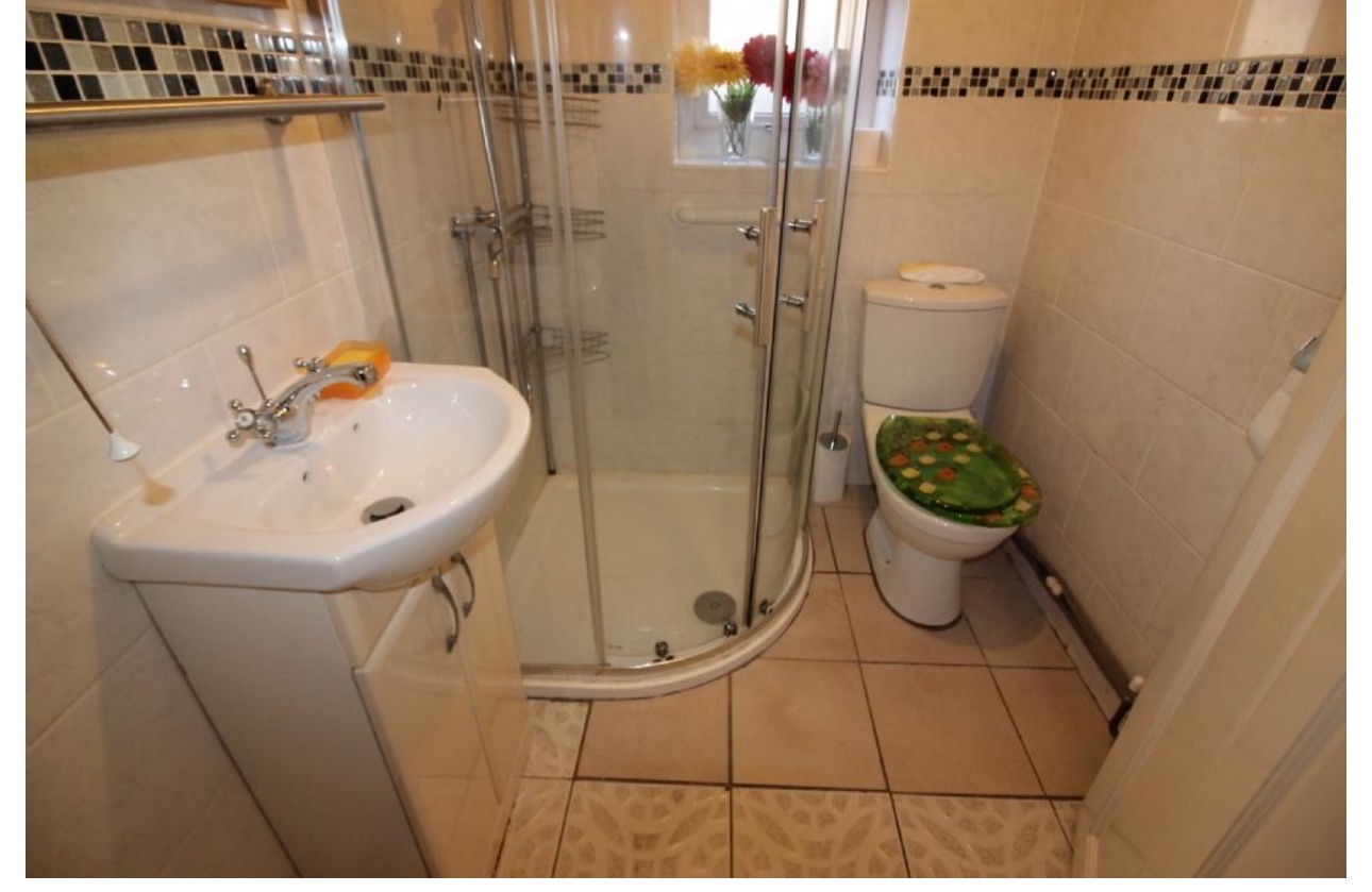 Additional image 3 of Room in a Shared House, Grange Rd, B6, N1 7GU