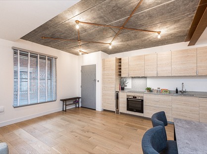 1 Bed Flat, Mount Mews, TW12