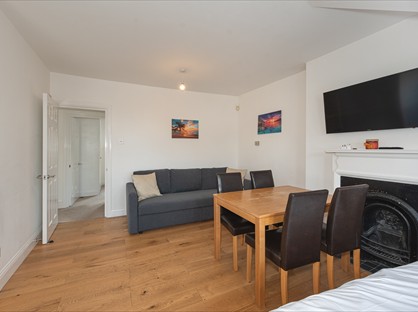 2 Bed Flat, Fulham Broadway, SW6