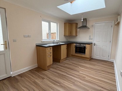 1 Bed Flat, Exeter Road, EX8