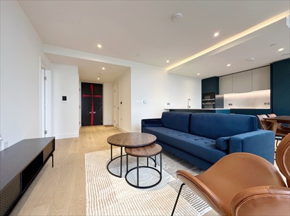 1 Bed Flat, Hampton Tower, E14