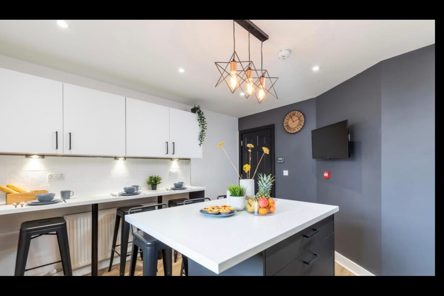 Wallasey - Room in a Shared House, Rake Lane, CH45 - To Rent Now for £ ...