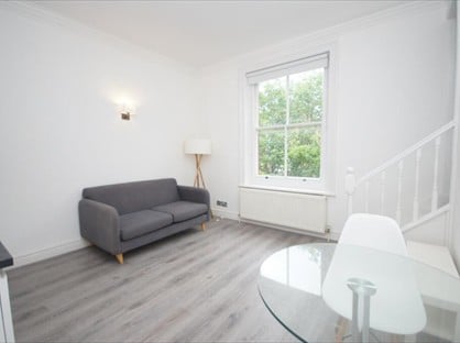 1 Bed Flat, Draycott Place, SW3