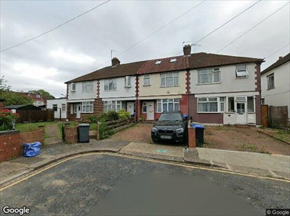 Studio Flat, Heather Park Drive, HA0