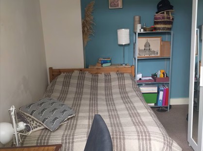 Room in a Shared House, Ley Street, IG1