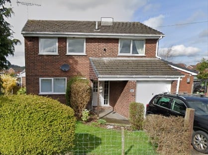 4 Bed Detached House, Offa, LL14