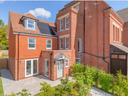 4 Bed Detached House, Craigmore Hall, TN6