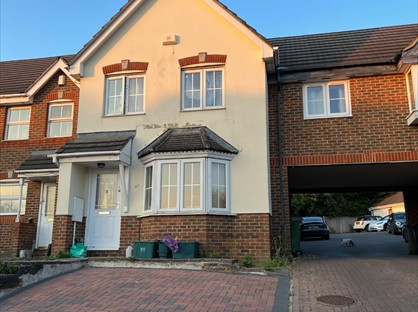 3 Bed Terraced House, Emerson Way, BS16