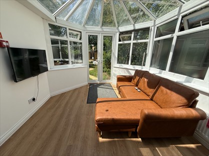 Room in a Shared House, Onslow Gardens, SM6