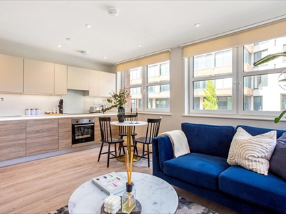 2 Bed Flat, Richmond Hill, BH2