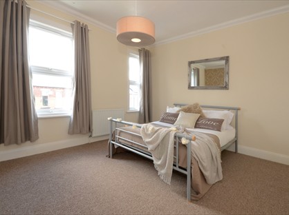 Room in a Shared House, Lindley Street, YO24