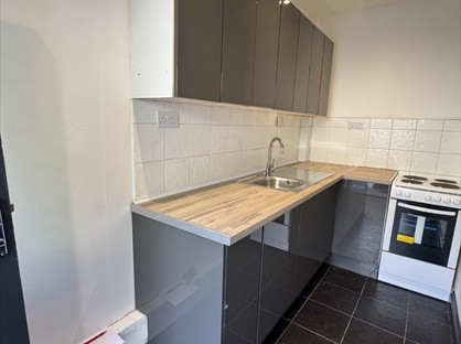 1 Bed End Terrace, St. James Court, PE30