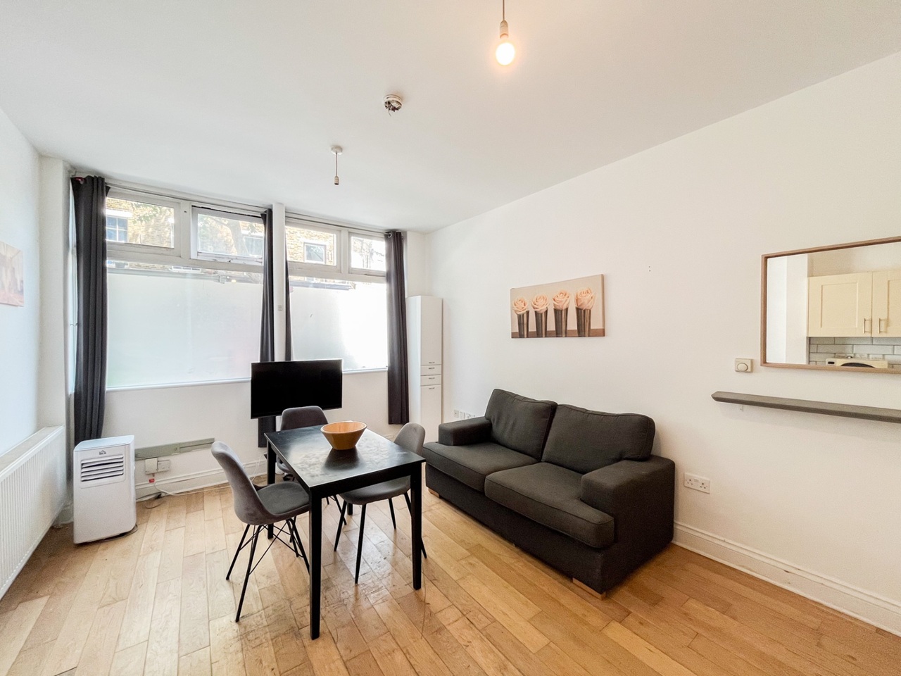 Additional image 3 of 1 Bed Flat, Royal College Street, NW1, N1 7GU