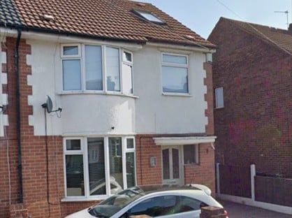 4 Bed Semi-Detached House, Hurdsfield Road, SK2