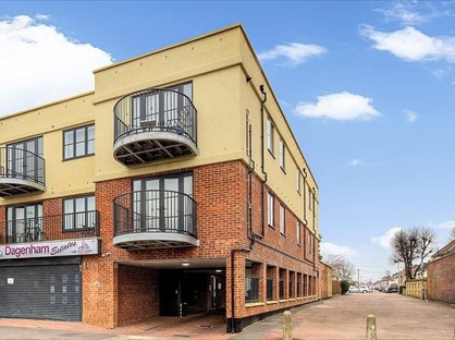 1 Bed Flat, Dagenham, RM8