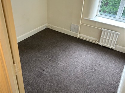 2 Bed Flat, North Park Road, BD9