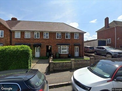 4 Bed Semi-Detached House, Frome, BA11