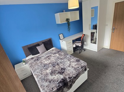 Room in a Shared House, Lockwood Scar, HD4