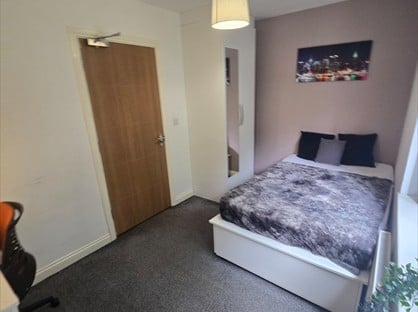 Room in a Shared House, Lockwood Scar, HD4