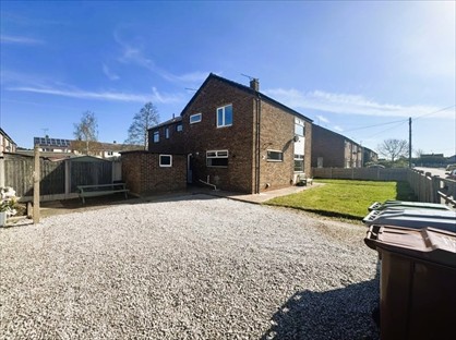 3 Bed Semi-Detached House, New Ollerton, NG22