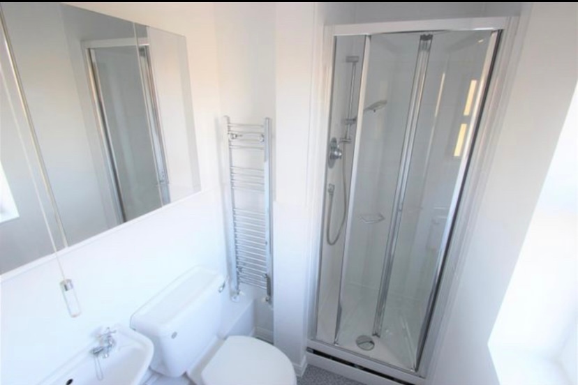 2 Bed Flat, Awgar Stone Road, OX3 photo 5