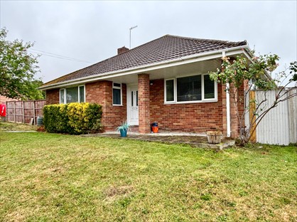 4 Bed Bungalow, Queens Road, BS13