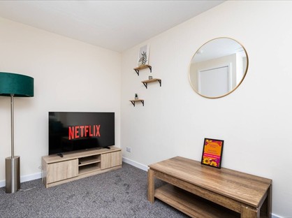 1 Bed Flat, Mcdonald Court, AB24