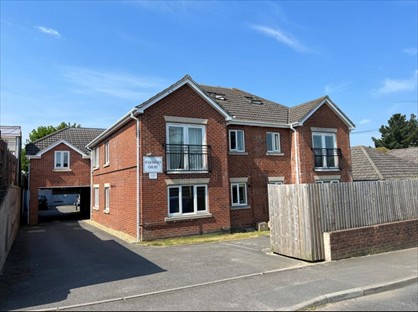 2 Bed Flat, St. Georges Court, BH12