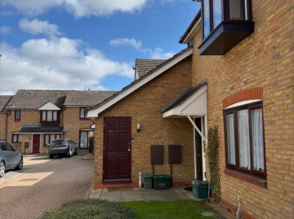 1 Bed Flat, Chester Place, CM1