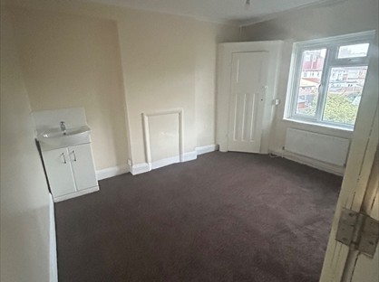 Room in a Shared House, Bordergate, CR4