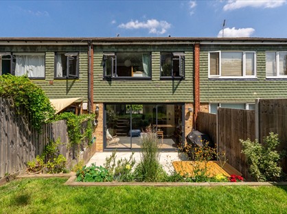 3 Bed Terraced House, Ivestor Terrace, SE23