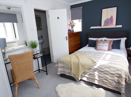 Room in a Shared House, Marsh Lane, KT15