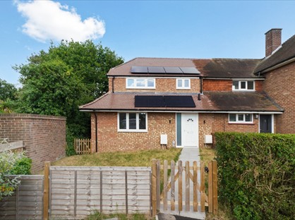 2 Bed Semi-Detached House, Cygnet Avenue, TW14